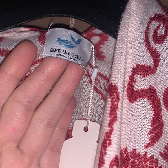 Save The Ocean Apparel Company | Pink Paisley Shawl New - Picture 3 of 6